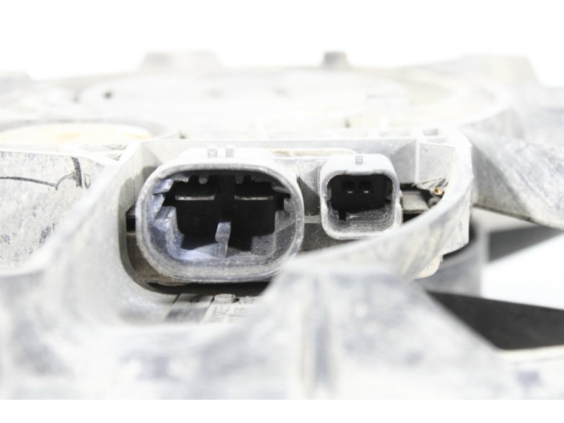 Recambio de electroventilador para citroën c5 iii (rd_) 2.0 hdi 140 referencia OEM IAM 216053723  