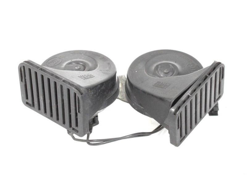 Recambio de claxon para jaguar xf i (x250) 3.0 d referencia OEM IAM a046522  