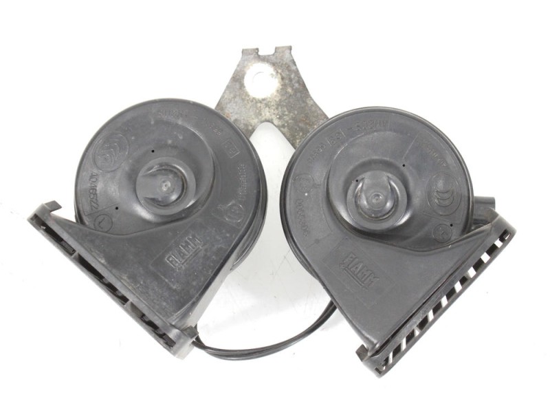 Recambio de claxon para jaguar xf i (x250) 3.0 d referencia OEM IAM a046522  