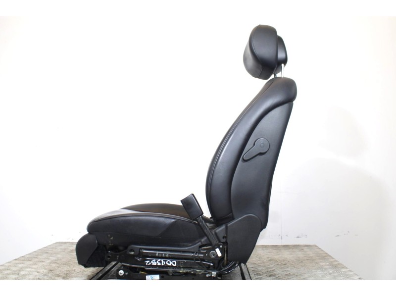 Recambio de asiento delantero derecho para mercedes-benz clase cls (w219) 320 cdi (219.322) referencia OEM IAM 4352DD  