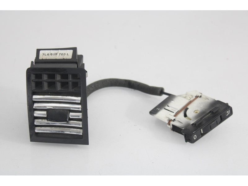 Recambio de rejilla aireadora para volkswagen touareg (7l6) v6 tdi referencia OEM IAM 7L6819703L  