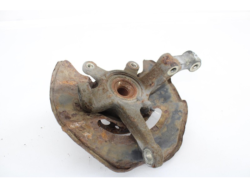 Recambio de mangueta delantera izquierda para mercedes-benz clase a (w169) a 180 cdi a-edition referencia OEM IAM 3038DI  