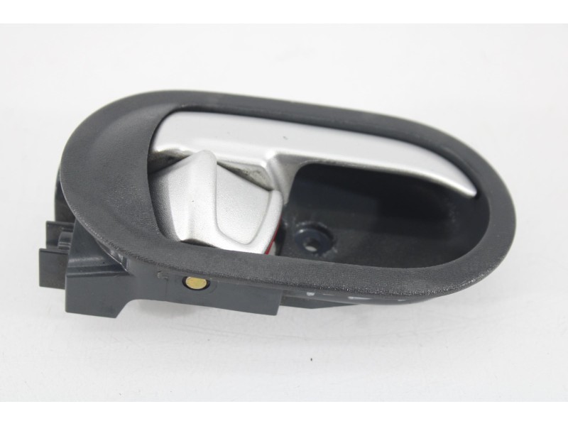 Recambio de maneta interior trasera derecha para mitsubishi colt berlina 5 (z30a) 1.3 atlantis referencia OEM IAM 4237TD  