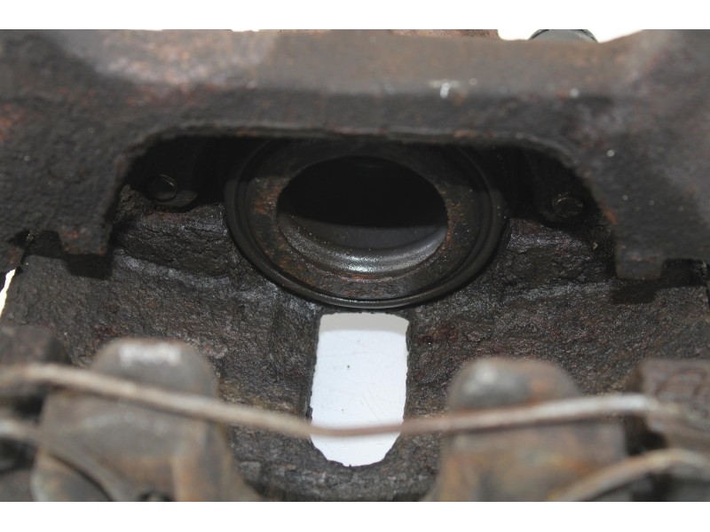 Recambio de pinza freno delantera derecha para volkswagen passat berlina (3c2) 1.9 tdi referencia OEM IAM 2200D.D.  