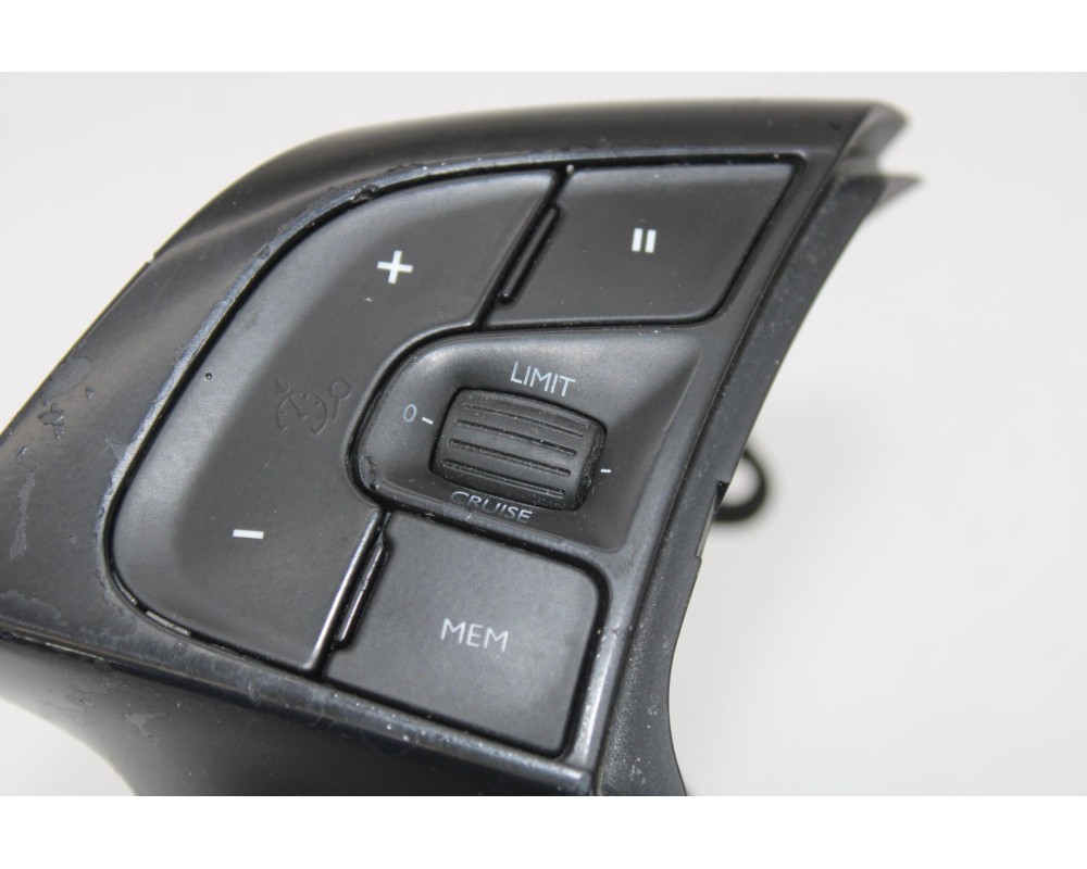 Recambio de mando volante para citroën c4 picasso business class referencia OEM IAM 98096592ZD  