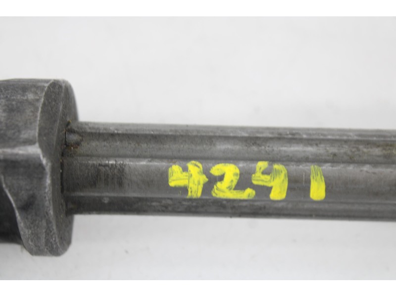Recambio de eje inferior columna direccion para fiat bravo (198) 1.9 active multijet referencia OEM IAM 4291  