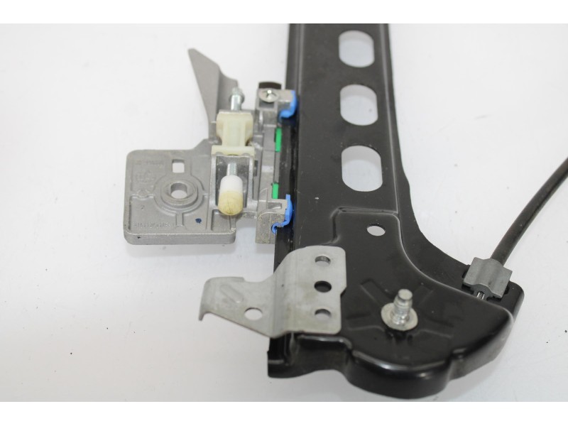 Recambio de elevalunas trasero derecho para mercedes-benz clase cls (w219) 320 cdi (219.322) referencia OEM IAM A2197300846  