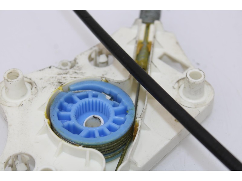 Recambio de elevalunas trasero derecho para mercedes-benz clase cls (w219) 320 cdi (219.322) referencia OEM IAM A2197300846  