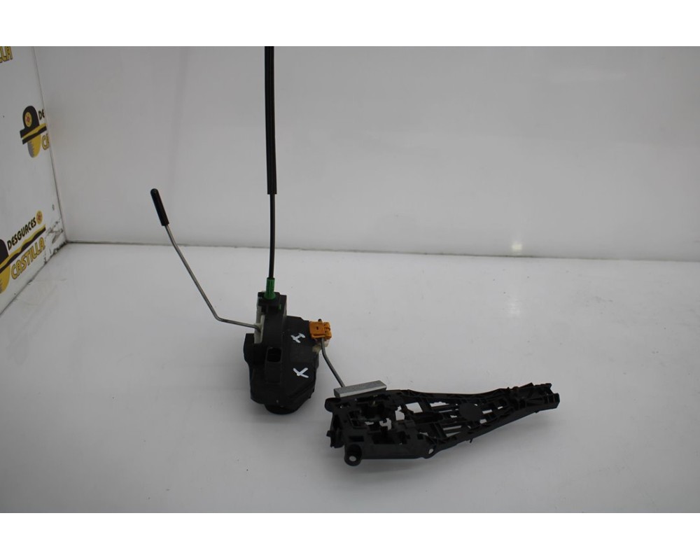 Recambio de cerradura puerta trasera derecha para opel insignia berlina expression referencia OEM IAM 3023880  