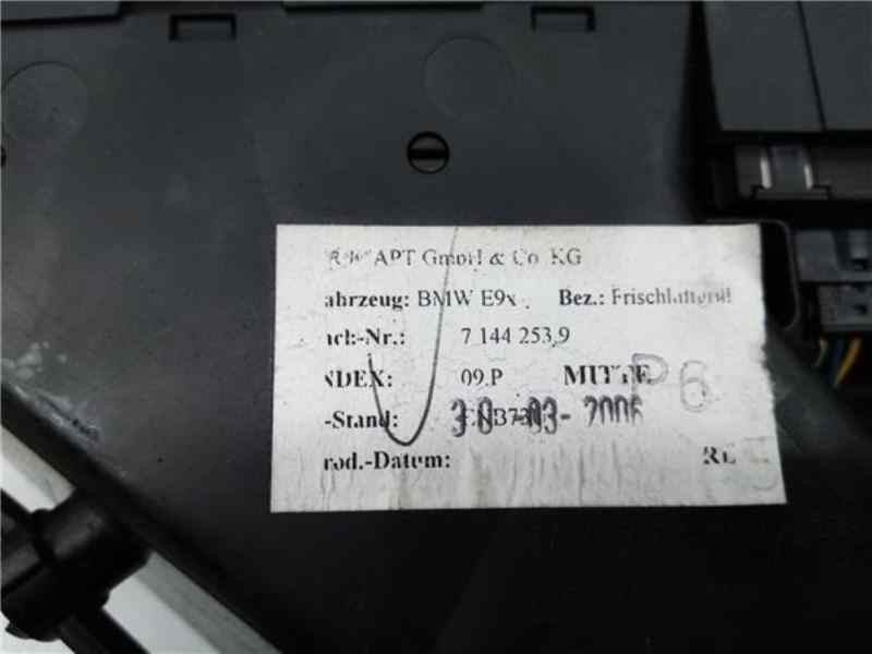 Recambio de rejilla aireadora para bmw serie 3 berlina (e90) referencia OEM IAM 71442539  