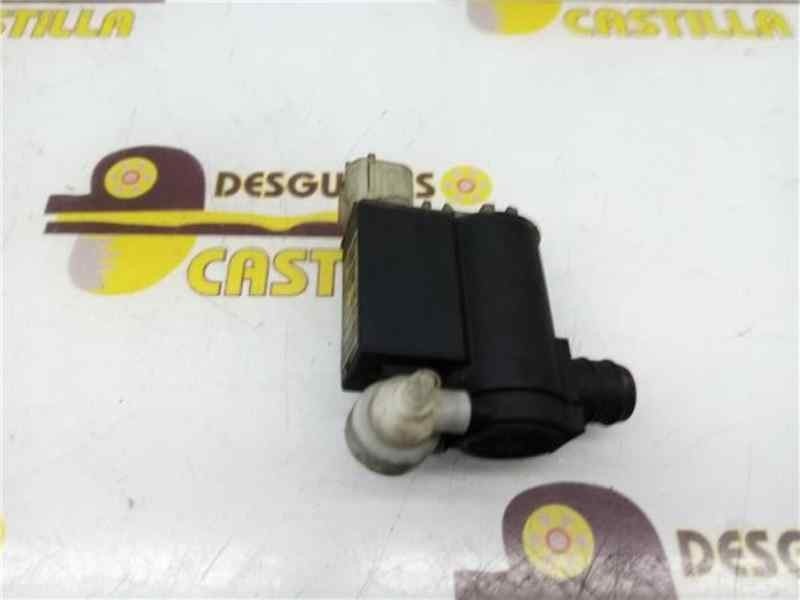 Recambio de deposito limpia para kia cee´d referencia OEM IAM 985101F100  