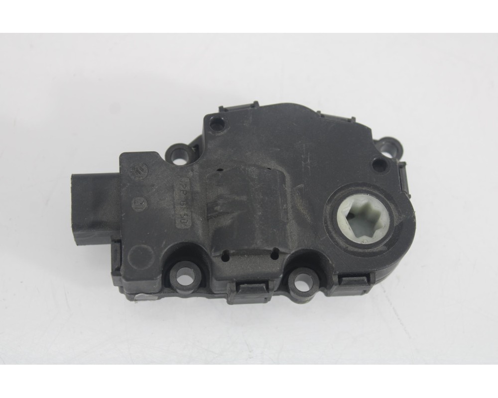 Recambio de motor trampilla calefaccion para bmw serie 1 berlina (e81/e87) 118d referencia OEM IAM 113930071D  