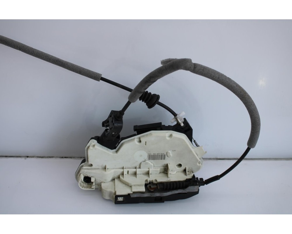 Recambio de cerradura puerta delantera derecha para volkswagen tiguan (5n1) advance referencia OEM IAM 5N2837016  