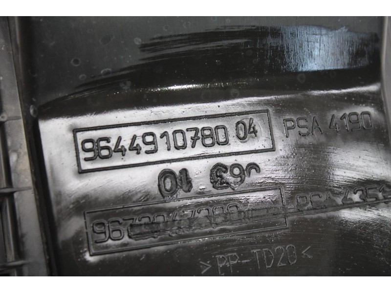 Recambio de carcasa filtro aire admisión para citroën c5 berlina exclusive referencia OEM IAM 9644910780  