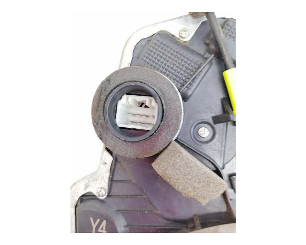 Recambio de cerradura puerta delantera derecha para toyota land cruiser (j12) 3.0 d4-d vxl referencia OEM IAM Y48D0318  