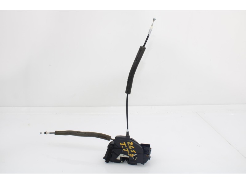 Recambio de cerradura puerta trasera izquierda para nissan juke (f15) acenta referencia OEM IAM 20160503  