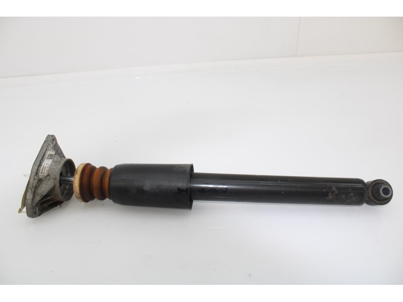 Recambio de amortiguador trasero derecho para bmw serie 1 lim. 5-trg. (f20) 116d referencia OEM IAM 33526883839  
