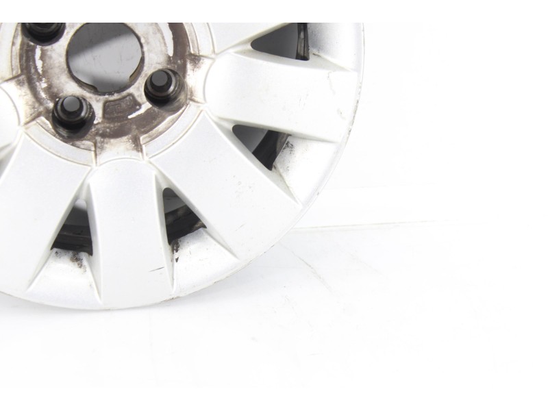 Recambio de llanta para citroën xsara picasso 2.0 hdi exclusive referencia OEM IAM 45072  