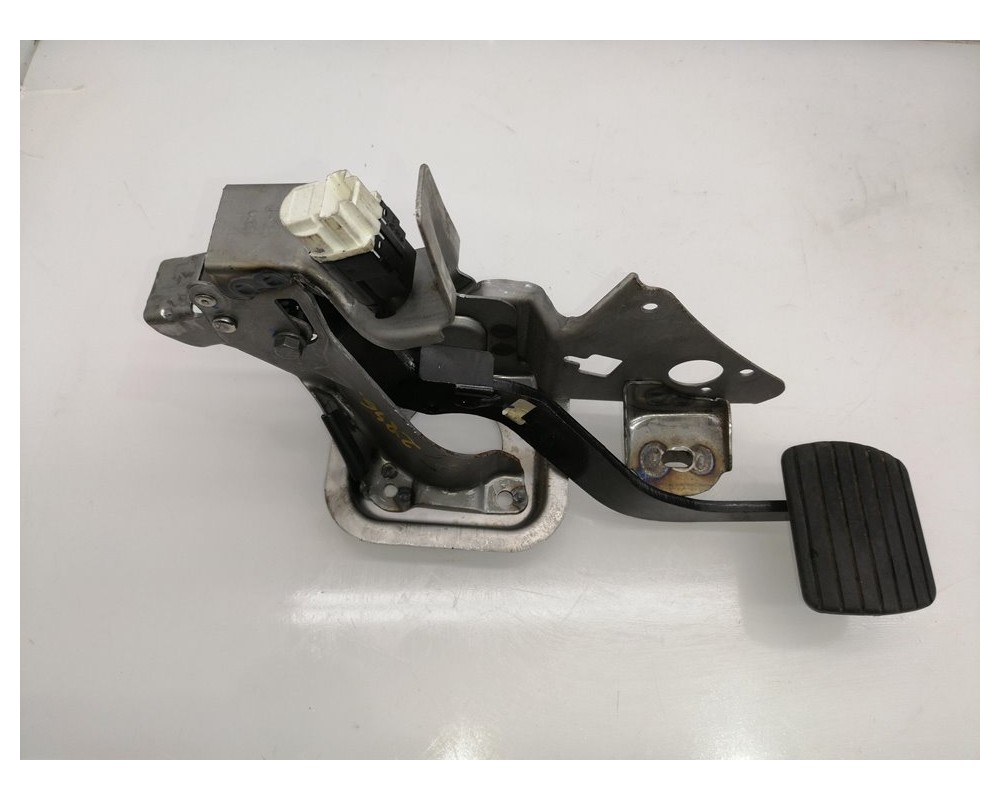 Recambio de pedal freno para renault clio iv life referencia OEM IAM   