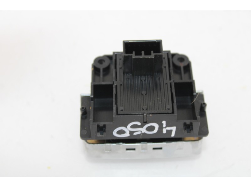 Recambio de palanca freno de mano para land rover range rover sport v6 td s referencia OEM IAM 4050  