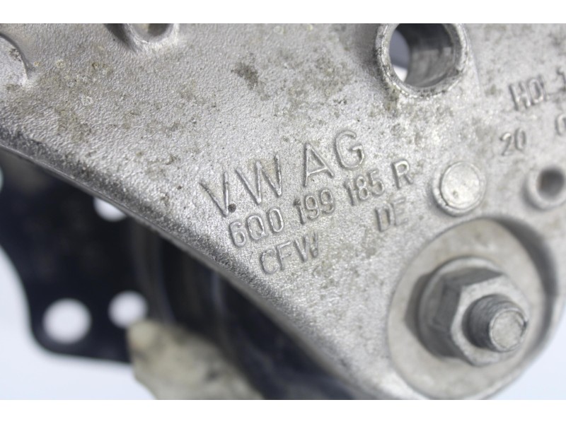 Recambio de soporte motor derecho para seat cordoba berlina (6l2) reference referencia OEM IAM 6Q0199167CR  