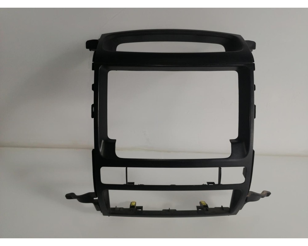 Recambio de moldura consola central salpicadero para toyota land cruiser (j12) 3.0 d4-d vxl referencia OEM IAM   