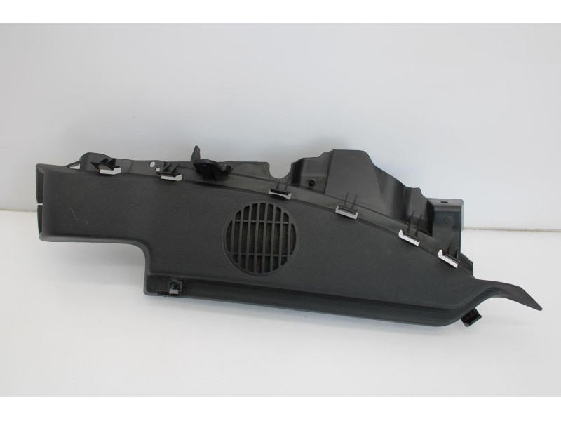 Recambio de soporte derecho bandeja maletero para bmw serie 1 berlina (e81/e87) 116d referencia OEM IAM 11242010  