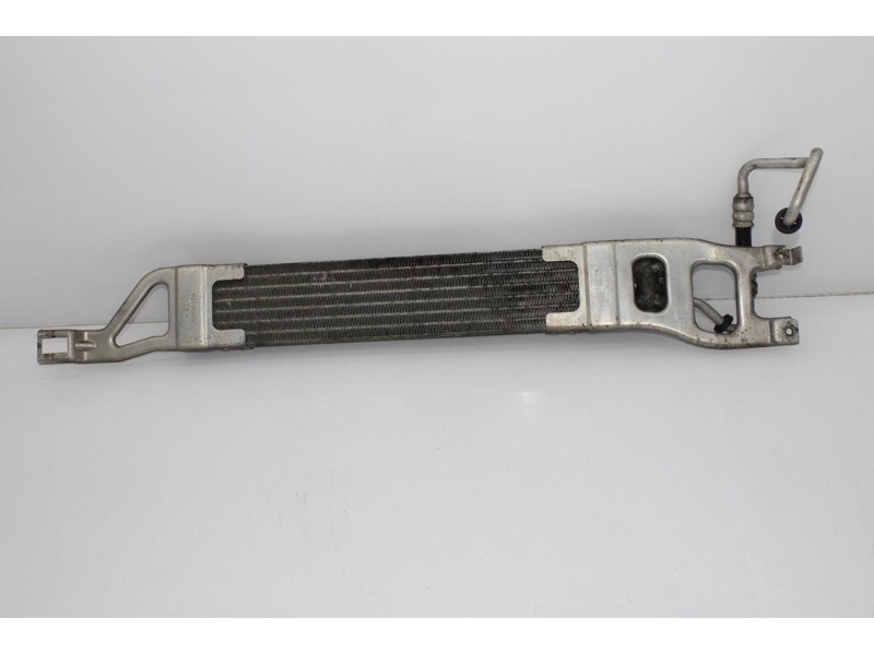 Recambio de radiador aceite para mercedes-benz clase b (w245) 180 cdi (245.207) referencia OEM IAM RADIADORACEITEL1388000  