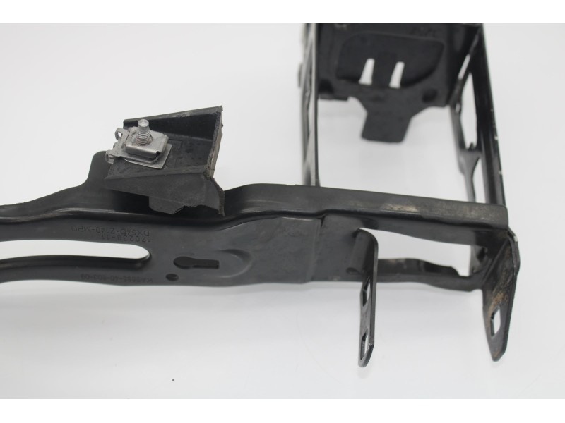 Recambio de soporte faro derecho para bmw serie 1 lim. 5-trg. (f20) 116d referencia OEM IAM 10268110D.I.  