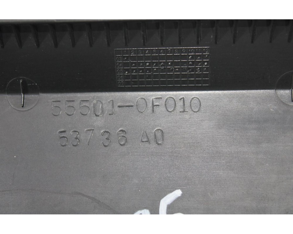 Recambio de guantera para toyota corolla verso (r1) 2.2 d-4d luna referencia OEM IAM 555010F010  