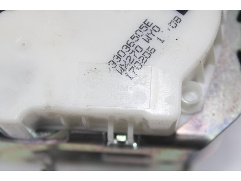 Recambio de cinturon seguridad trasero derecho para bmw x3 (e83) 2.0 16v diesel cat referencia OEM IAM 33036505E  