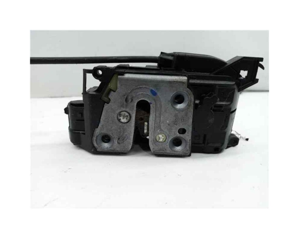 Recambio de cerradura puerta trasera derecha para renault megane iii berlina 5 p referencia OEM IAM 825020002RA  