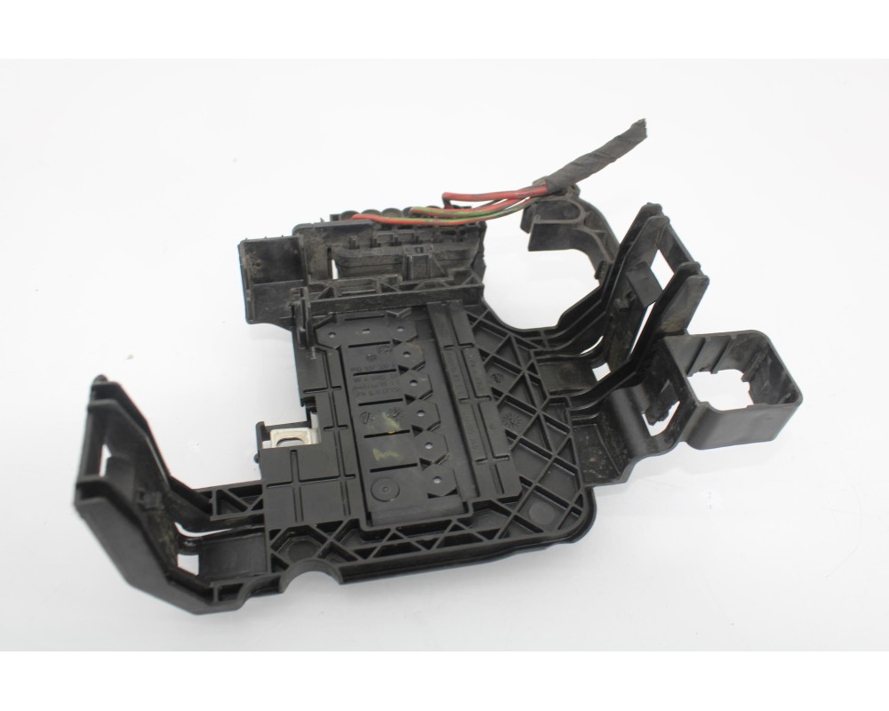 Recambio de caja reles / fusibles para seat toledo (kg3) style referencia OEM IAM 6R0937550A  