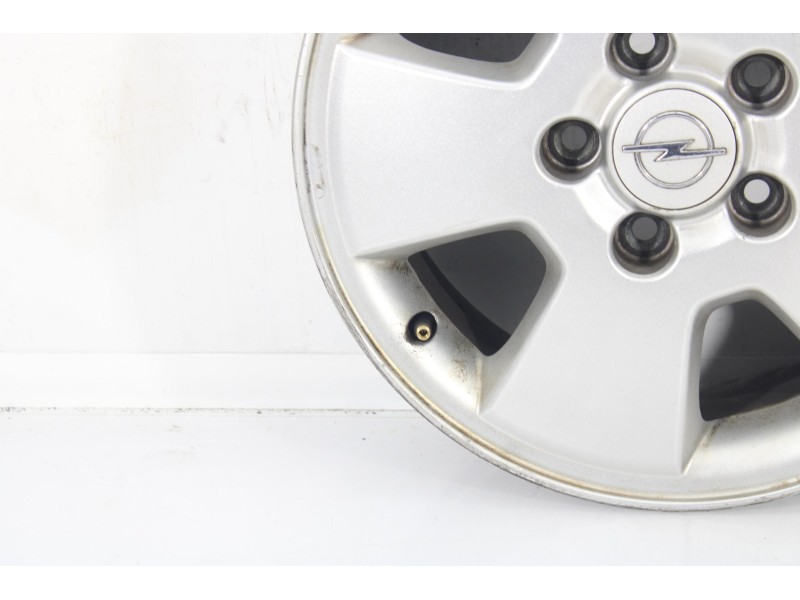 Recambio de llanta para opel astra g berlina edition referencia OEM IAM 2443724544141  