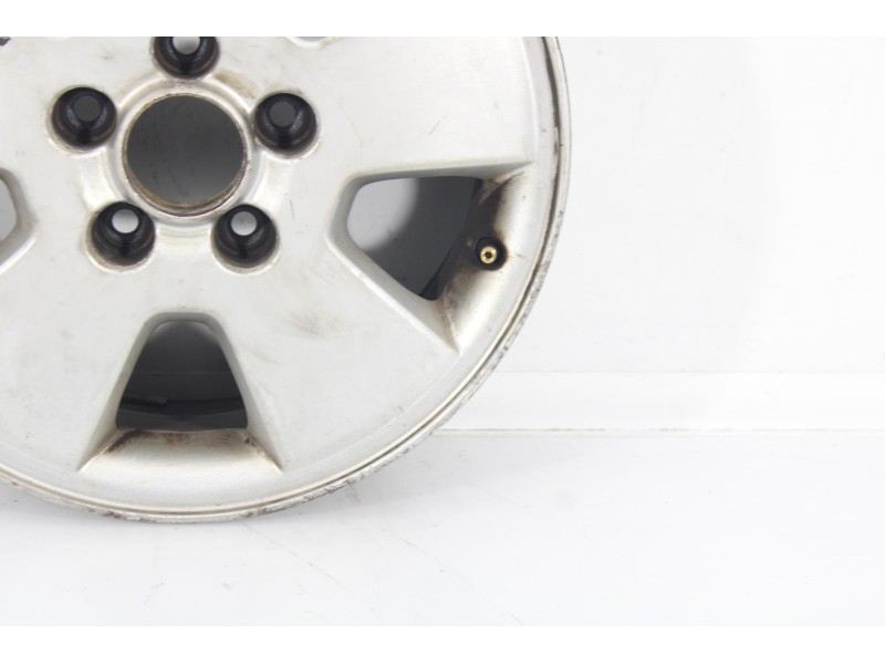 Recambio de llanta para opel astra g berlina edition referencia OEM IAM 2443724544144  