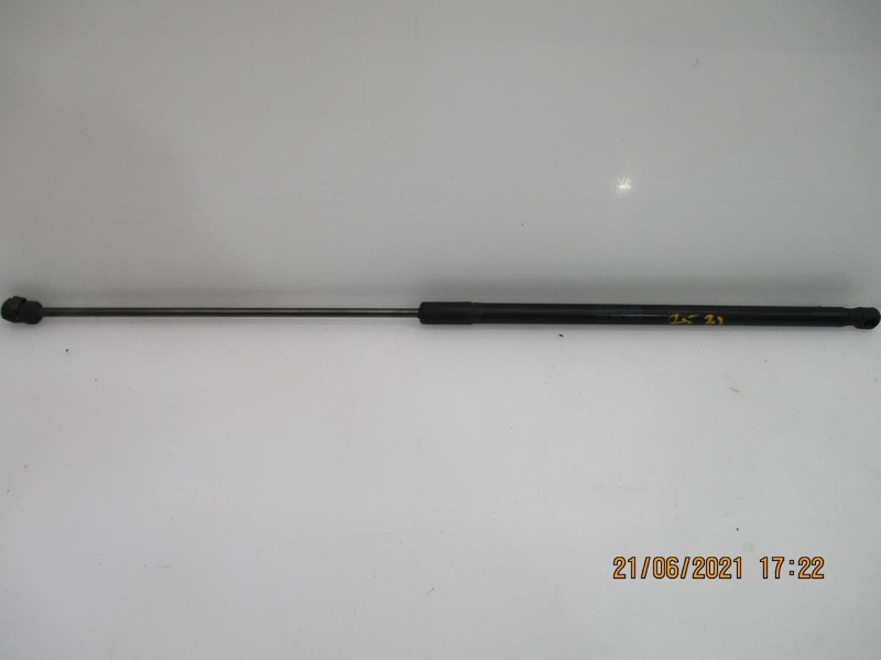 Recambio de amortiguadores capo para volkswagen golf vi (5k1) 1.6 tdi dpf referencia OEM IAM 5K0823359  