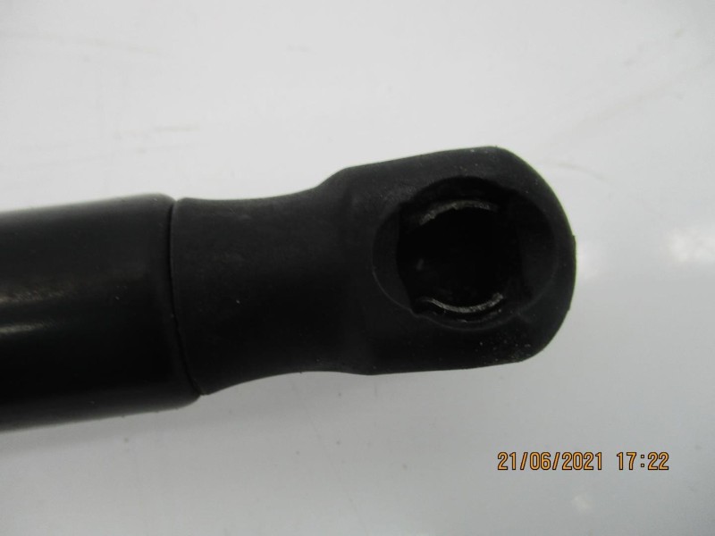 Recambio de amortiguadores capo para volkswagen golf vi (5k1) 1.6 tdi dpf referencia OEM IAM 5K0823359  