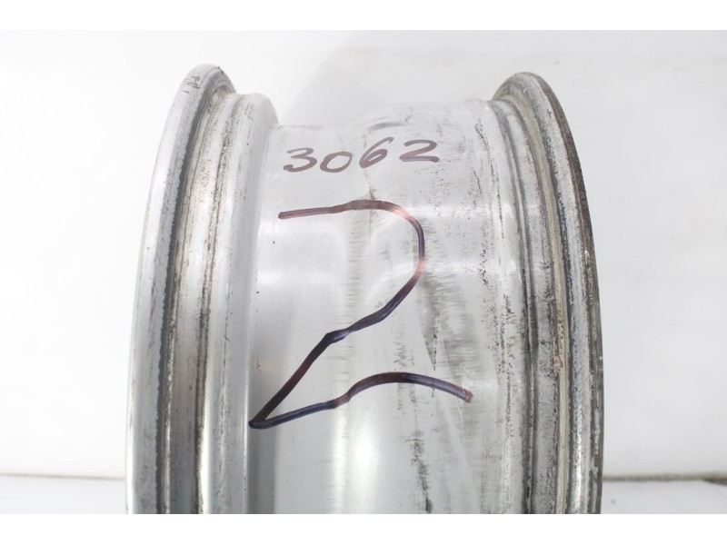 Recambio de llanta para bmw serie 3 berlina (e36) 318i referencia OEM IAM 1180448  