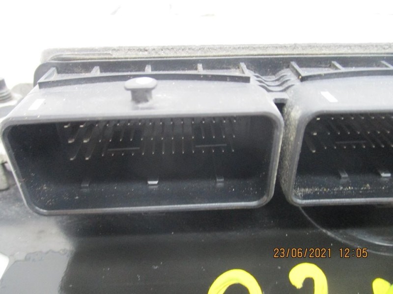 Recambio de centralita motor uce para renault scenic iii 1.5 dci diesel fap referencia OEM IAM 237101454  