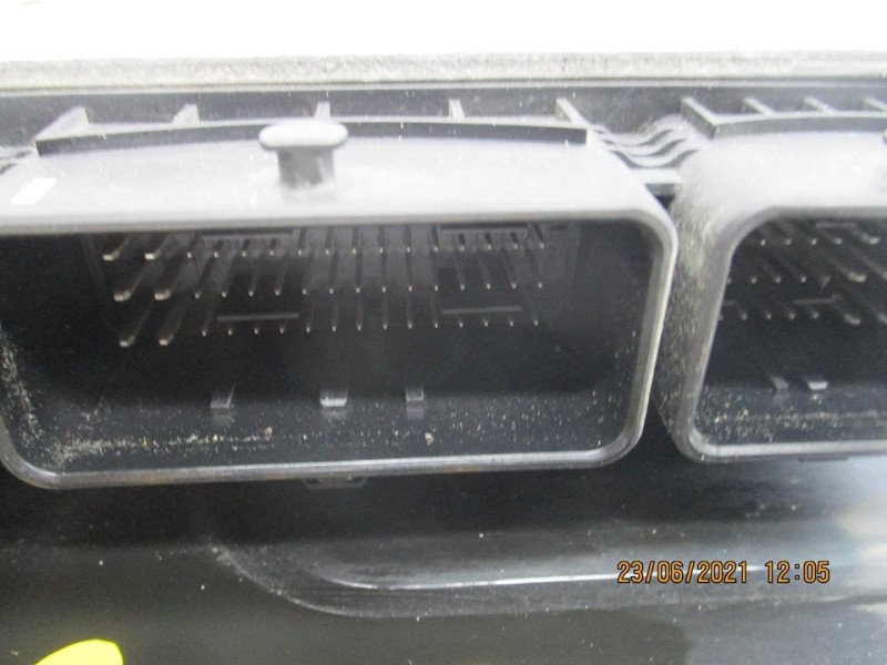 Recambio de centralita motor uce para renault scenic iii 1.5 dci diesel fap referencia OEM IAM 237101454  