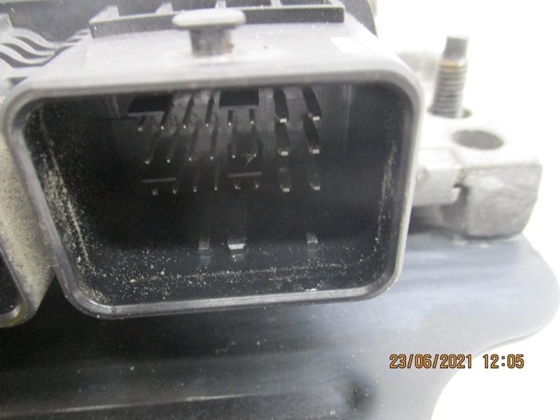 Recambio de centralita motor uce para renault scenic iii 1.5 dci diesel fap referencia OEM IAM 237101454  