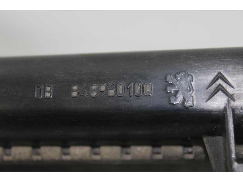 Recambio de radiador agua para peugeot 207 xs referencia OEM IAM 848960100  