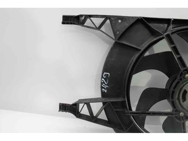 Recambio de electroventilador para renault laguna ii (bg0) 1.9 dci diesel cat referencia OEM IAM 8200025635  