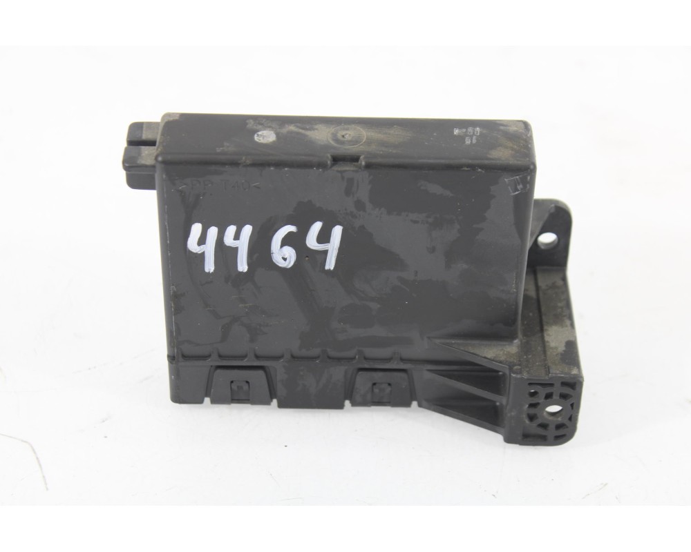 Recambio de modulo electronico para toyota auris active referencia OEM IAM 8865002740  