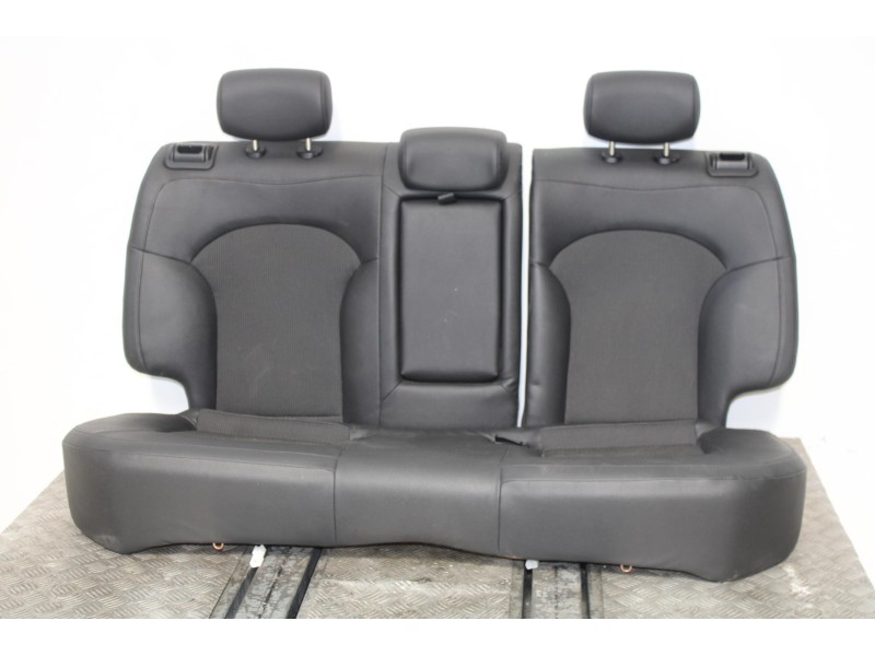 Recambio de asientos traseros para hyundai ix35 style awd referencia OEM IAM 4051PIELNEGRO  