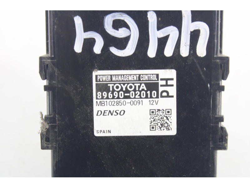 Recambio de centralita confort para toyota auris active referencia OEM IAM 8969002010  
