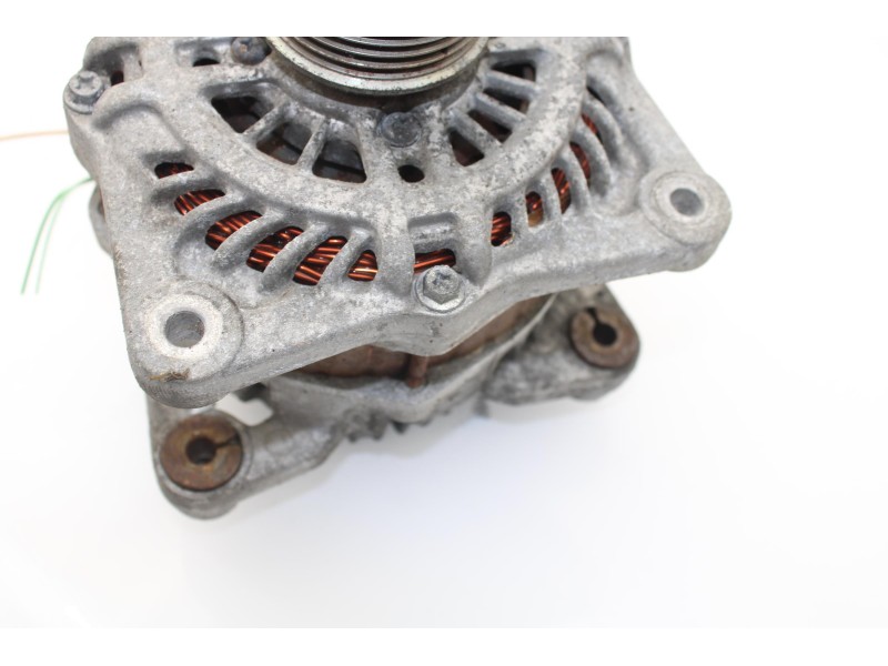 Recambio de alternador para nissan juke (f15) acenta referencia OEM IAM 231003VD1A  