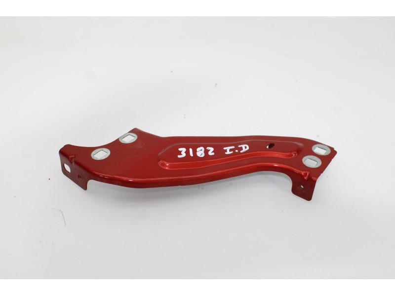 Recambio de travesaño lateral para peugeot partner kombi active referencia OEM IAM 3182D.IZ.  