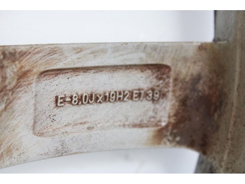 Recambio de llanta para audi q5 (8r) 2.0 tdi (125kw) referencia OEM IAM 8R0601025B  