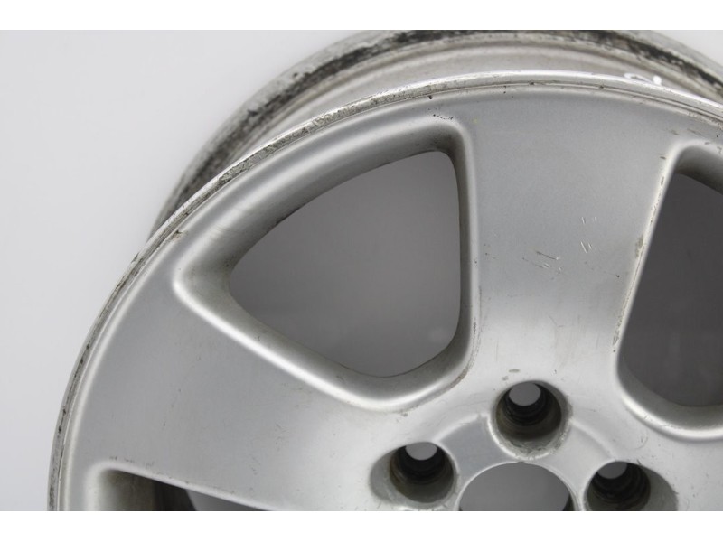 Recambio de llanta para hyundai tucson (jm) 2.0 crdi comfort (4wd) referencia OEM IAM 529102E330  